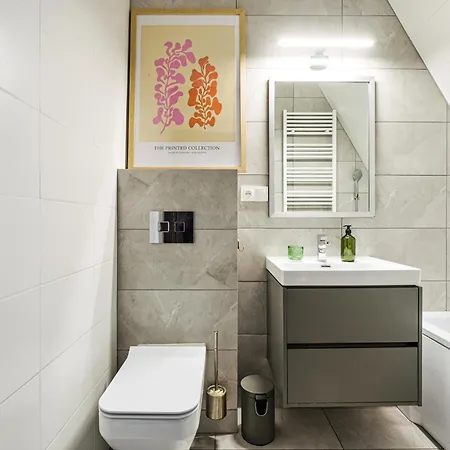 Urbannesrtapartments-mat5 Apartment